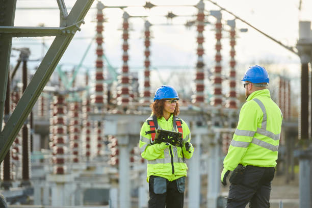 Best Electrical Contractors for Businesses  in Mcdonald, OH